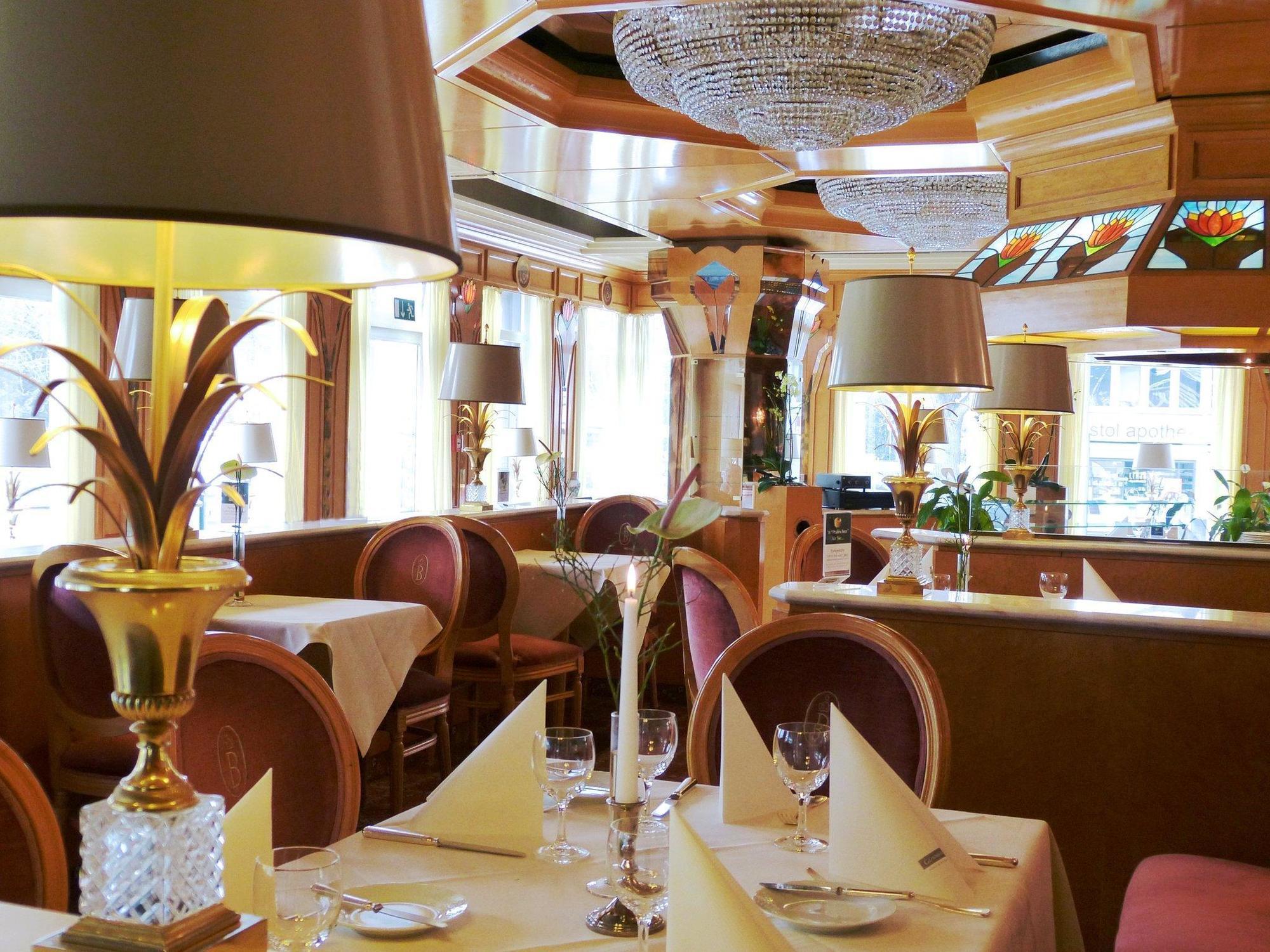 Centro Hotel Bristol Bonn Exterior photo
